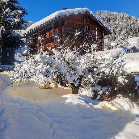 Happiness Only! Villa Bruson Buitenkant foto
